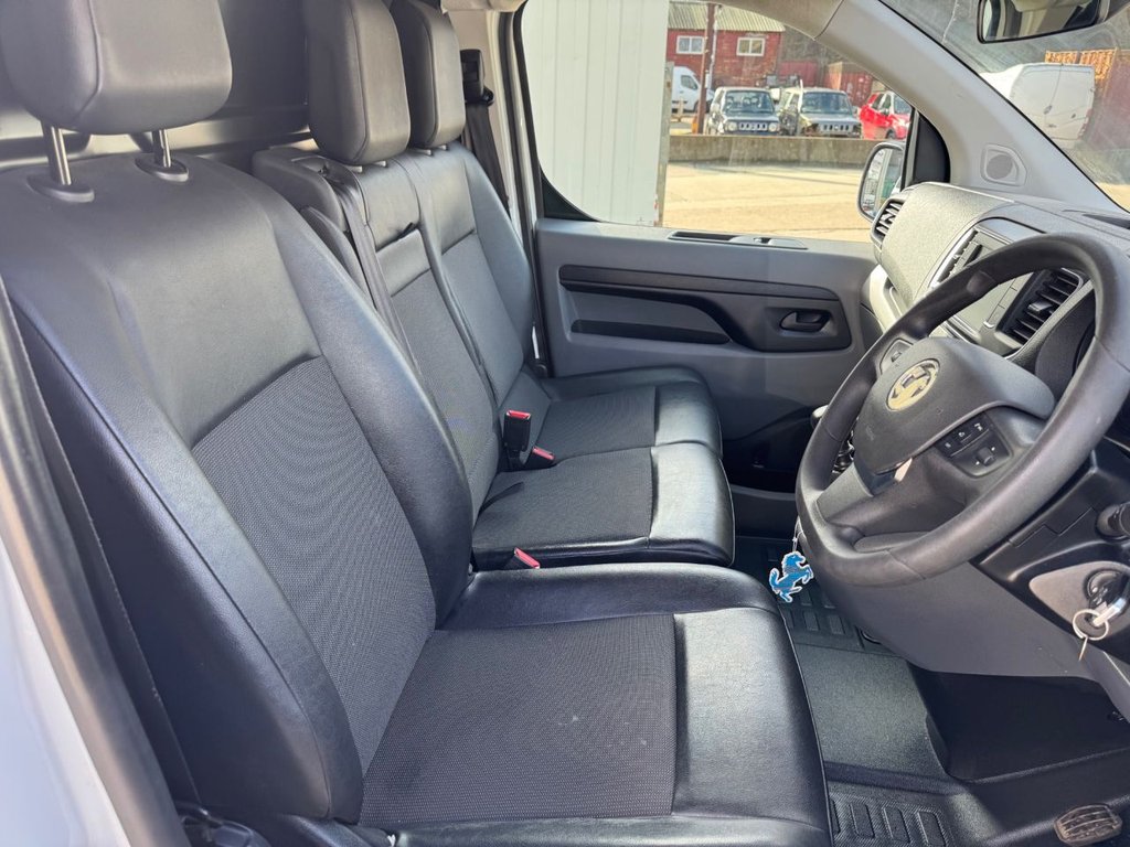 Used Vauxhall Vivaro 2020 for sale - 77764597: Photo 11