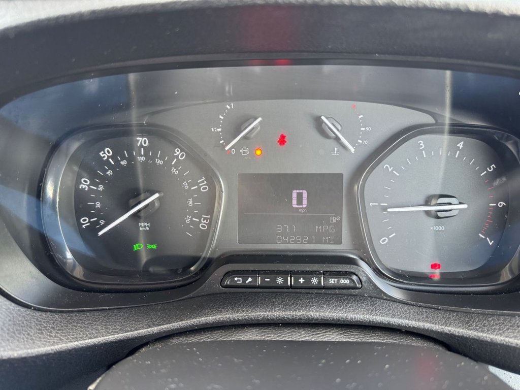 Used Vauxhall Vivaro 2020 for sale - 77764597: Photo 15