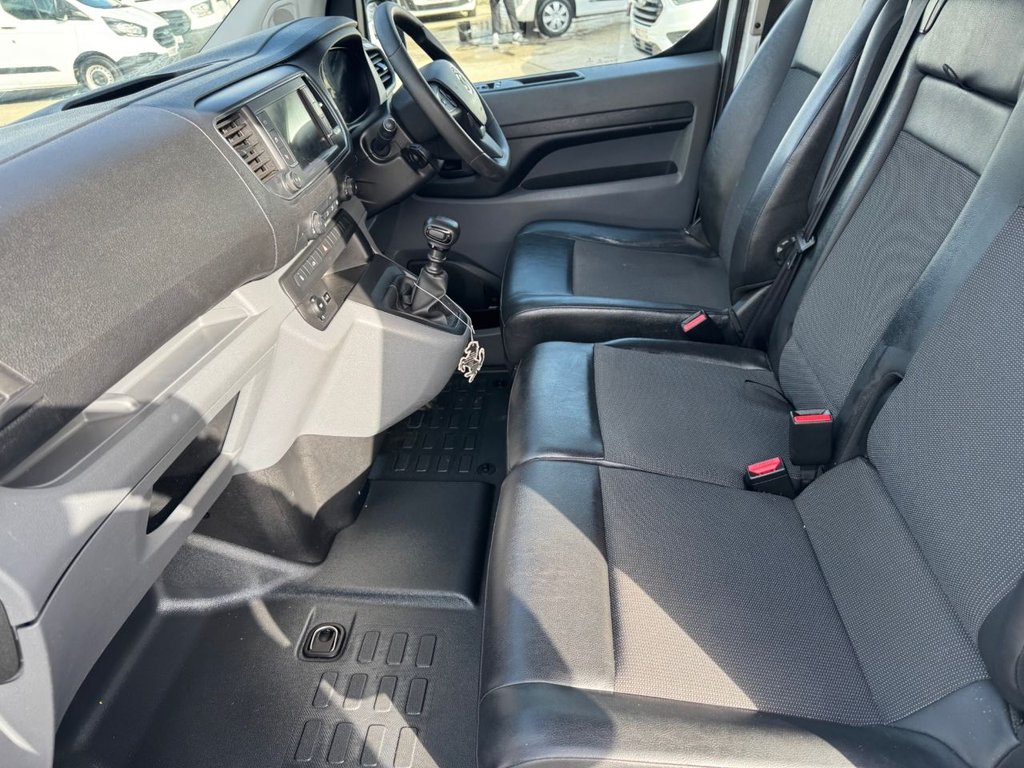 Used Vauxhall Vivaro 2020 for sale - 77764597: Photo 18