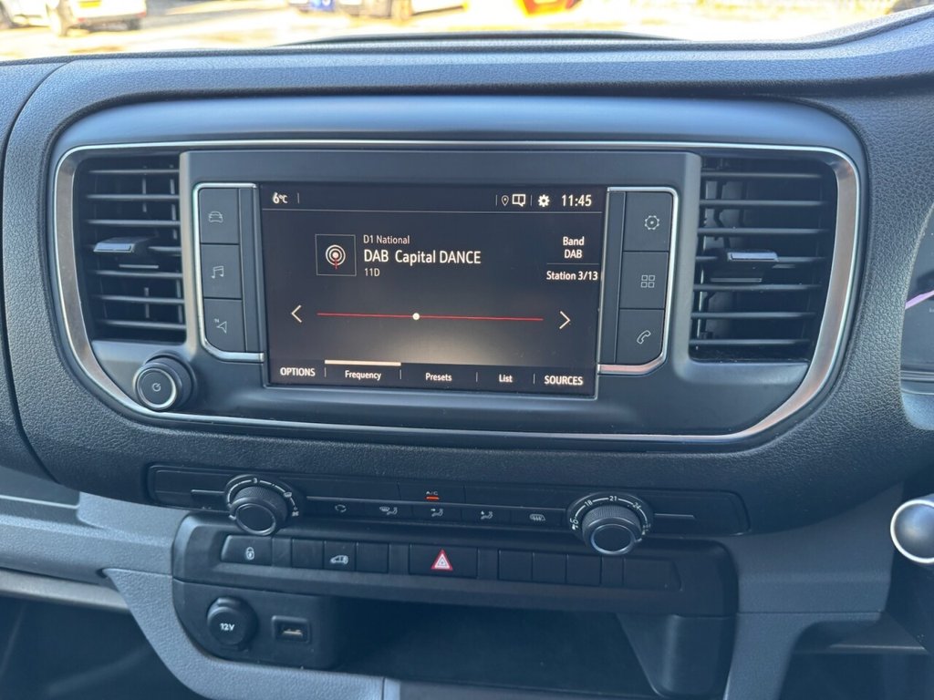 Used Vauxhall Vivaro 2021 for sale - 77075508: Photo 18