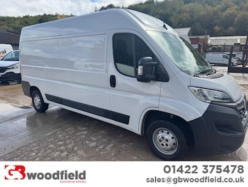 Vauxhall - Movano