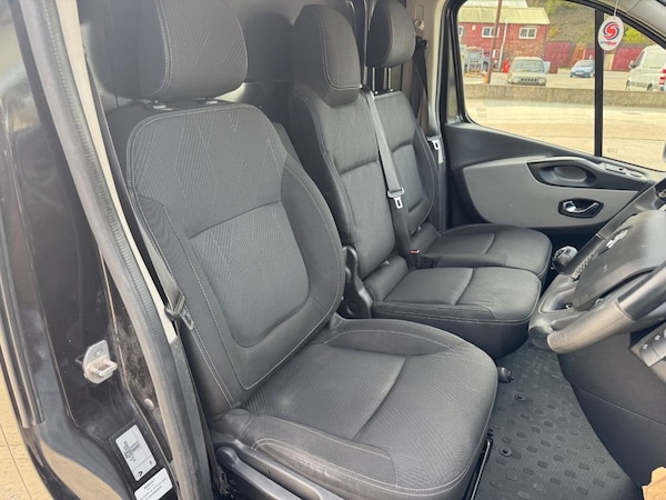 Used Renault Trafic 2019 for sale - 76297222: Photo 15