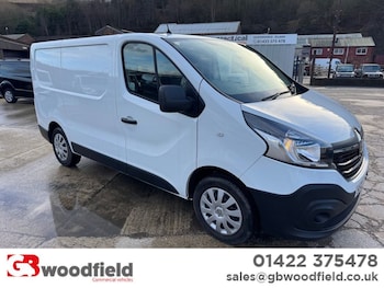 Renault Trafic feature image