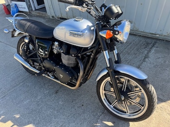 Used Triumph Bonneville 2014 for sale - bike-78536564: Photo