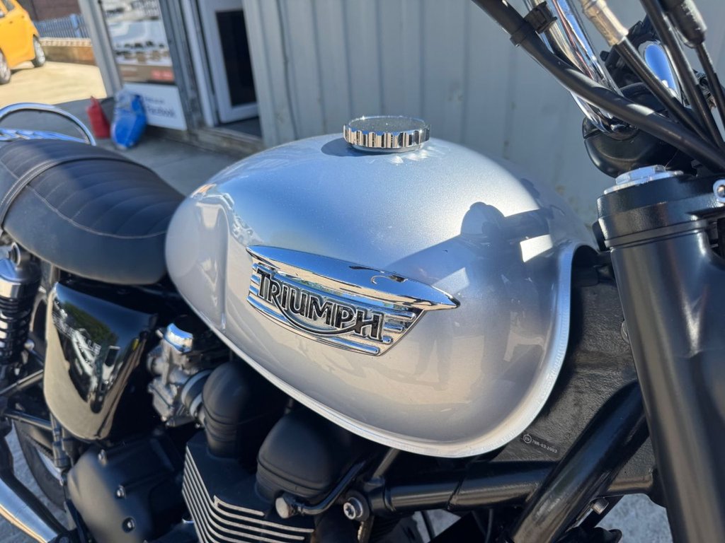 Used Triumph Bonneville 2014 for sale - 78536564: Photo 6