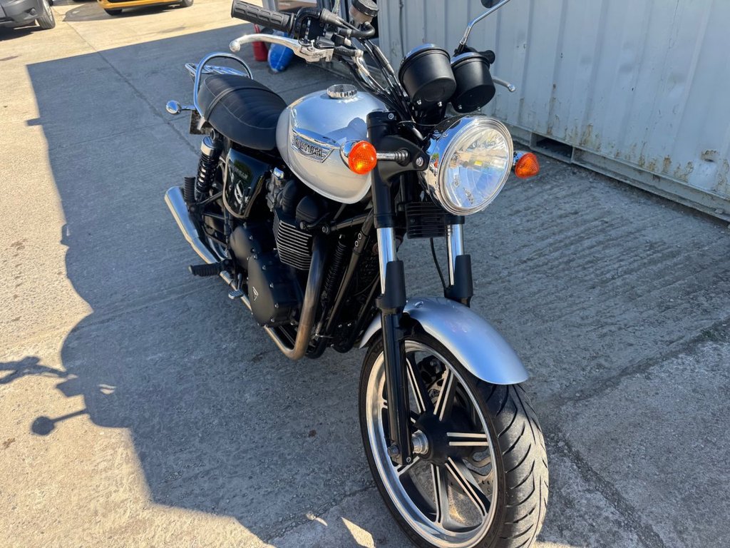 Used Triumph Bonneville 2014 for sale - 78536564: Photo 8