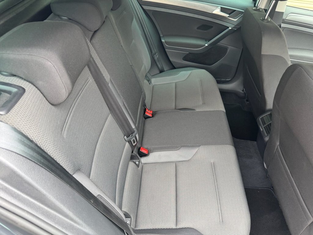 Used Volkswagen Golf 2019 for sale - 76297218: Photo 21