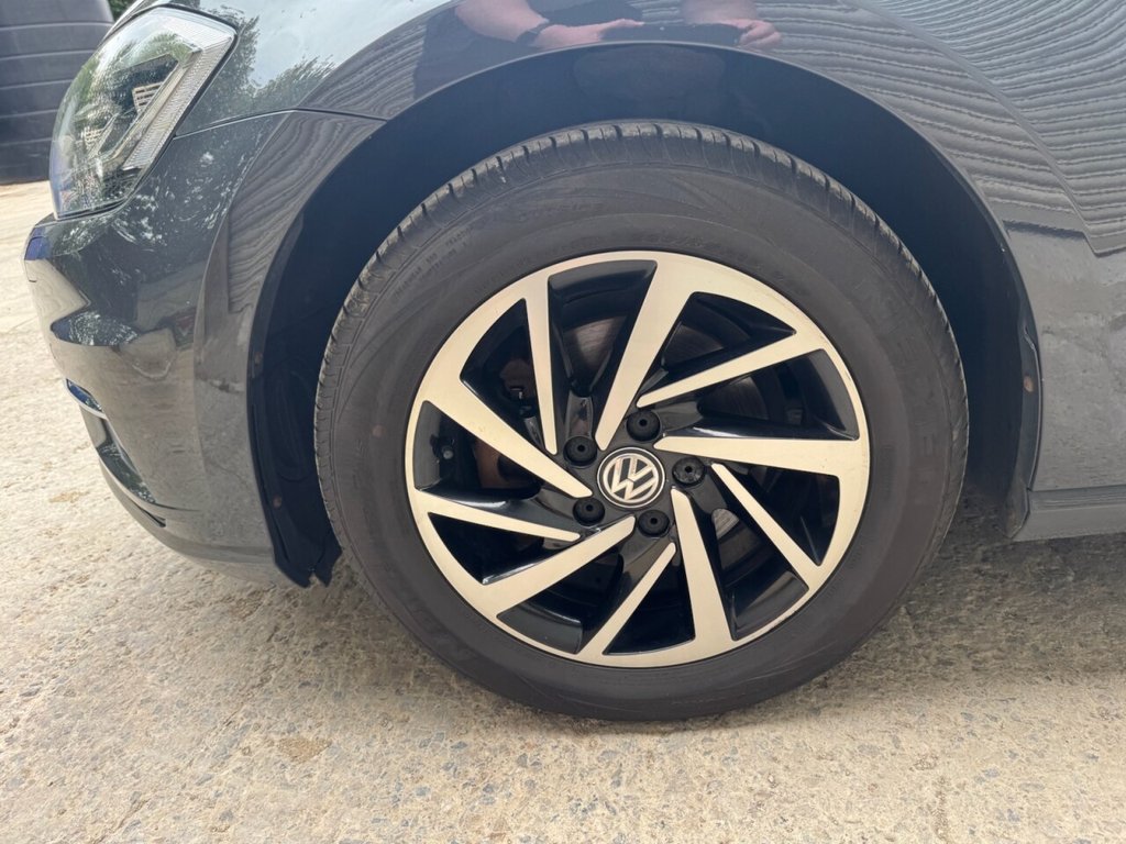 Used Volkswagen Golf 2019 for sale - 76297218: Photo 28