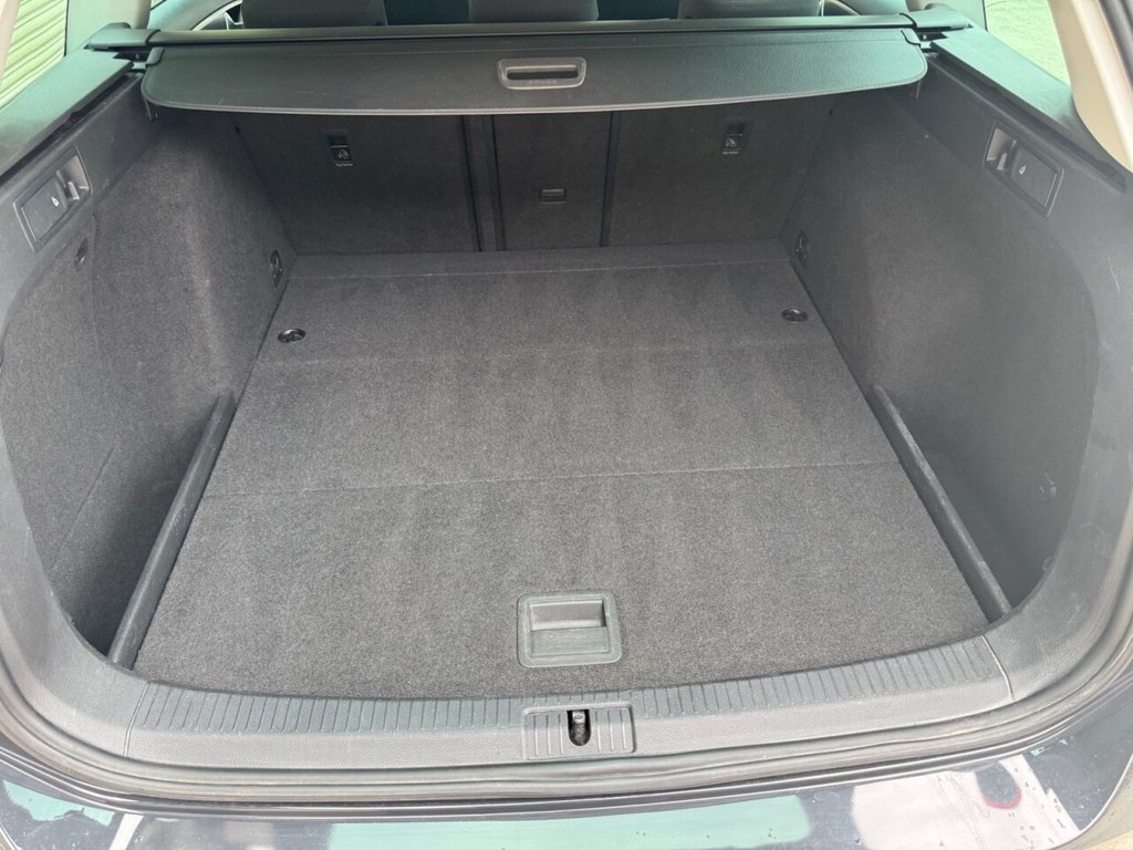 Used Volkswagen Golf 2019 for sale - 76297218: Photo 6