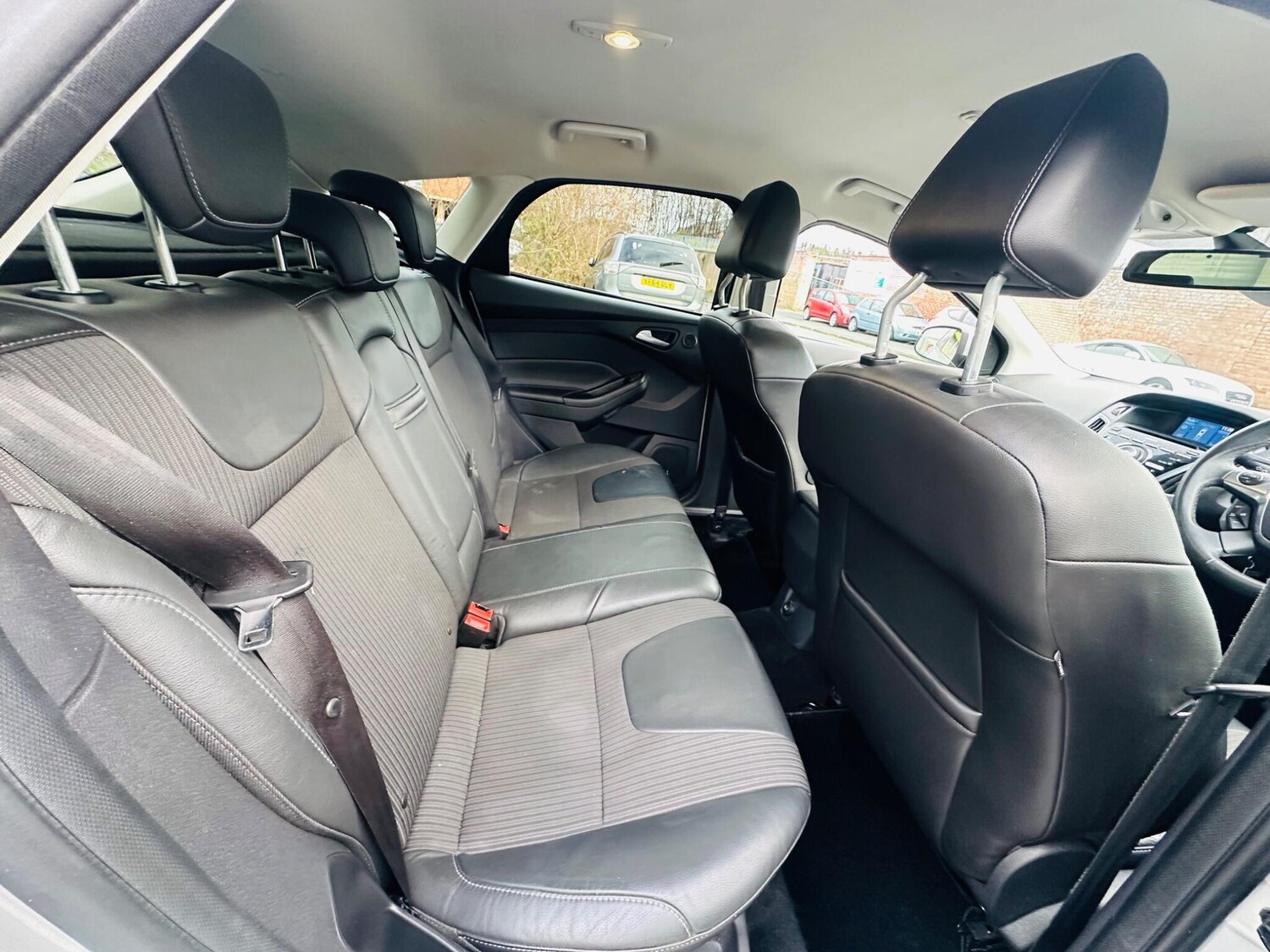 Used Ford Focus 2012 for sale - 76898619: Photo 17