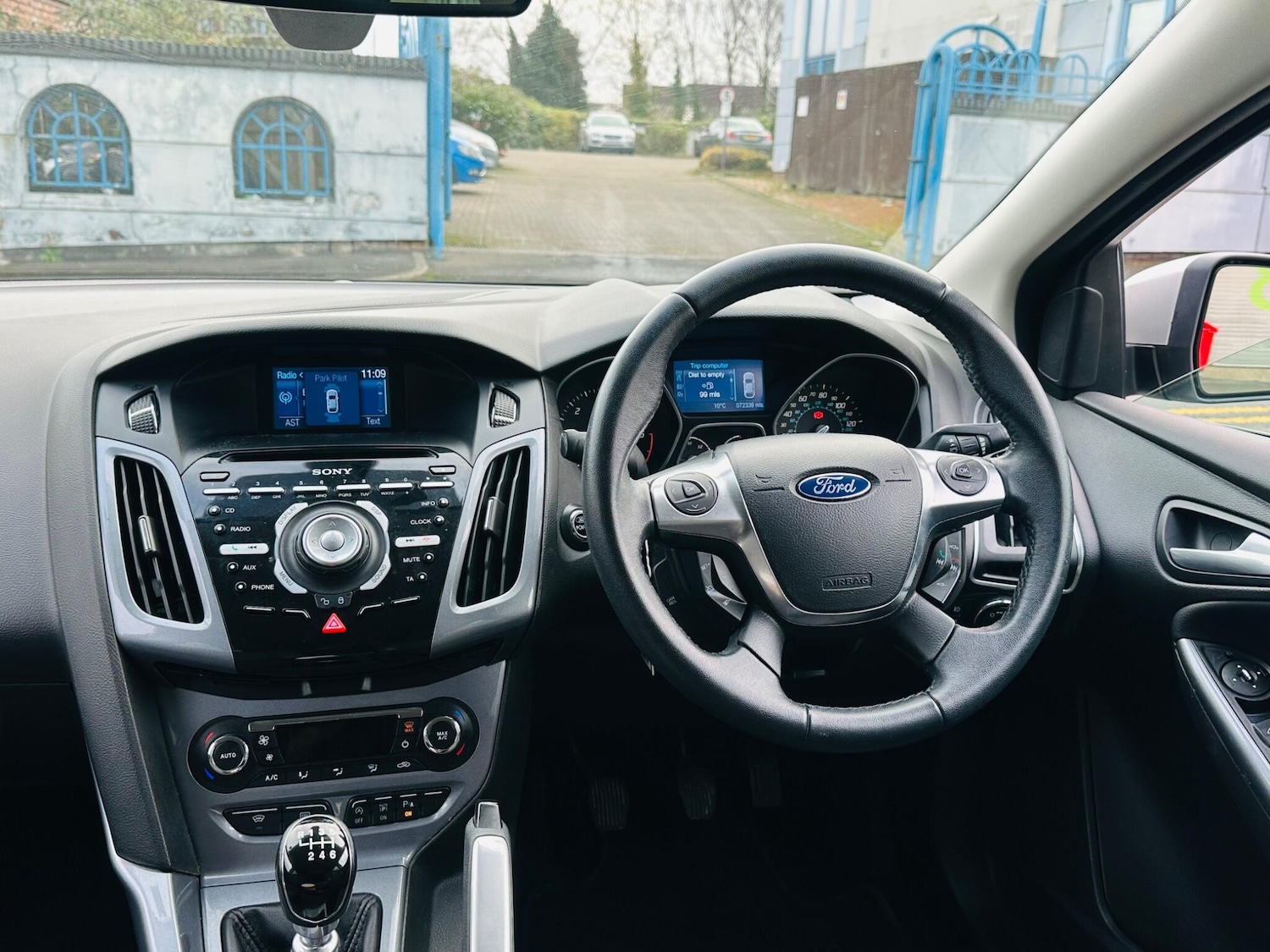 Used Ford Focus 2012 for sale - 76898619: Photo 21