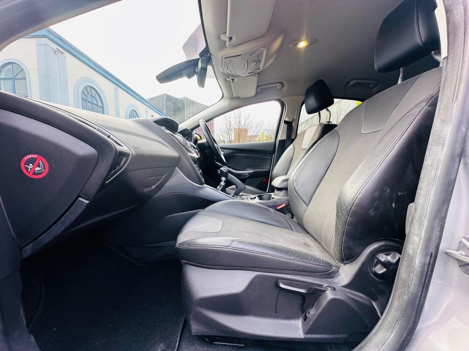 Used Ford Focus 2012 for sale - 76898619: Photo 9