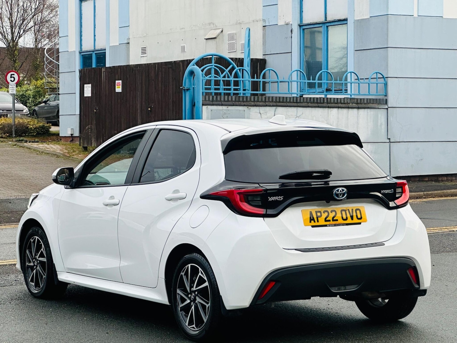 Used Toyota Yaris 2022 for sale - 76866168: Photo 11