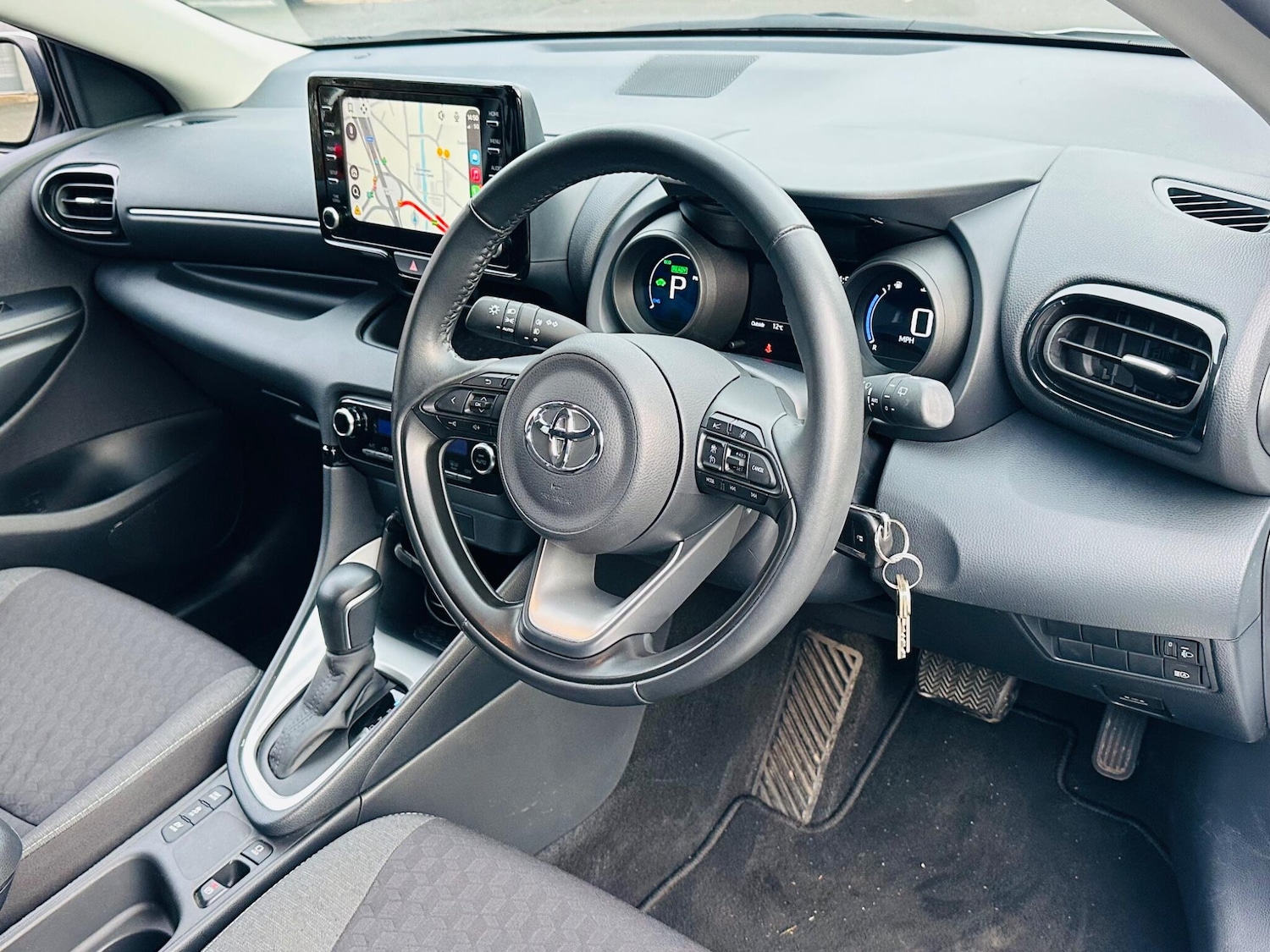 Used Toyota Yaris 2022 for sale - 76866168: Photo 23