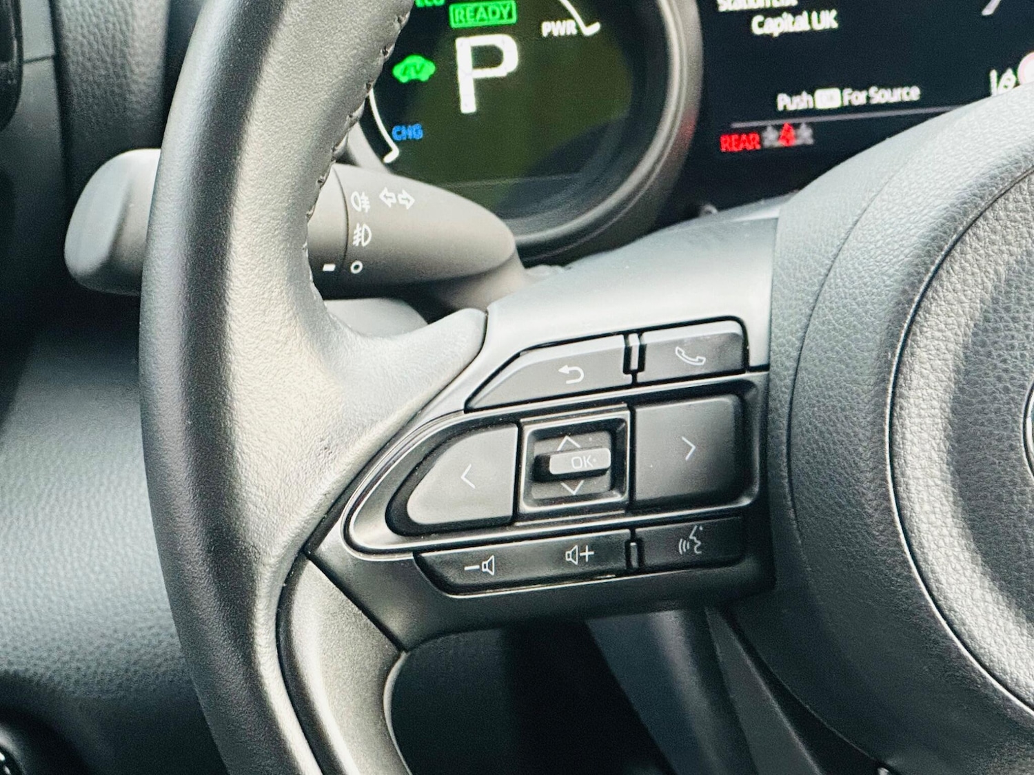 Used Toyota Yaris 2022 for sale - 76866168: Photo 25