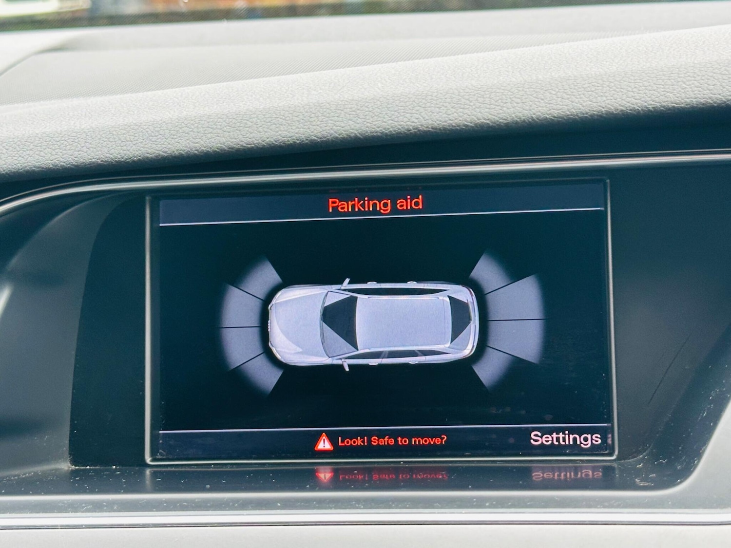 Used Audi A4 Avant 2014 for sale - 77255311: Photo 28