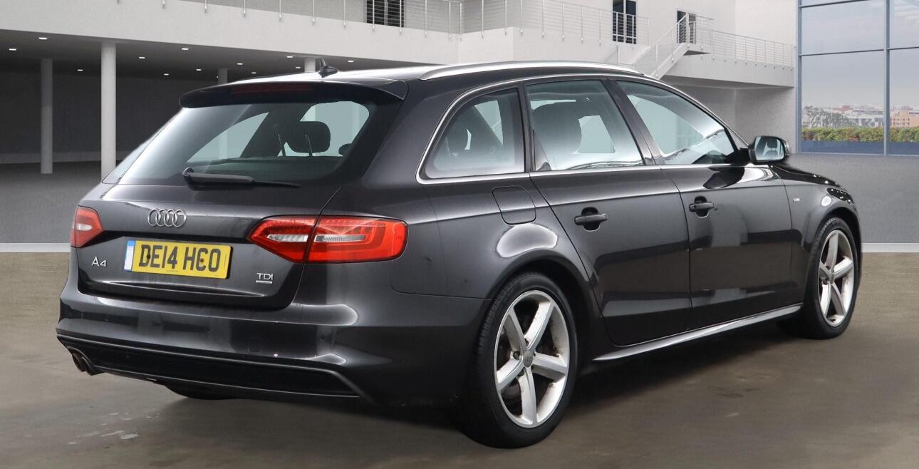 Used Audi A4 2014 for sale - 77255311: Photo 4