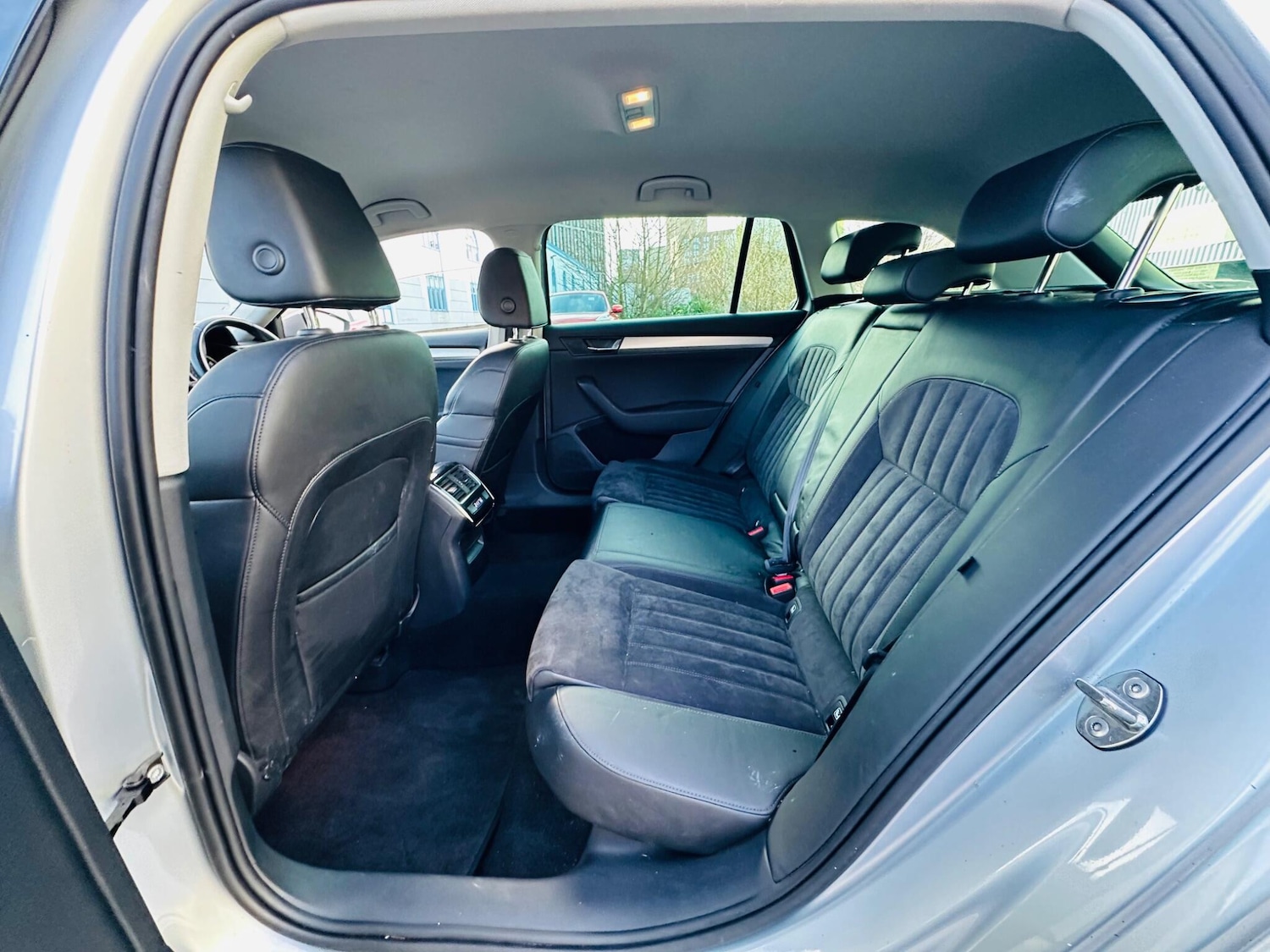 Used Skoda Superb 2016 for sale - 77278842: Photo 12