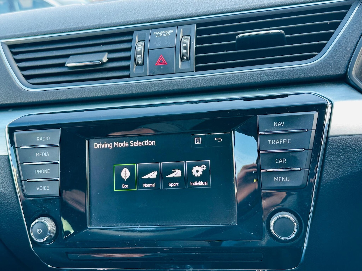 Used Skoda Superb 2016 for sale - 77278842: Photo 26