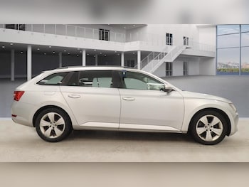 Used Skoda Superb 2016 for sale - 77278842: Photo