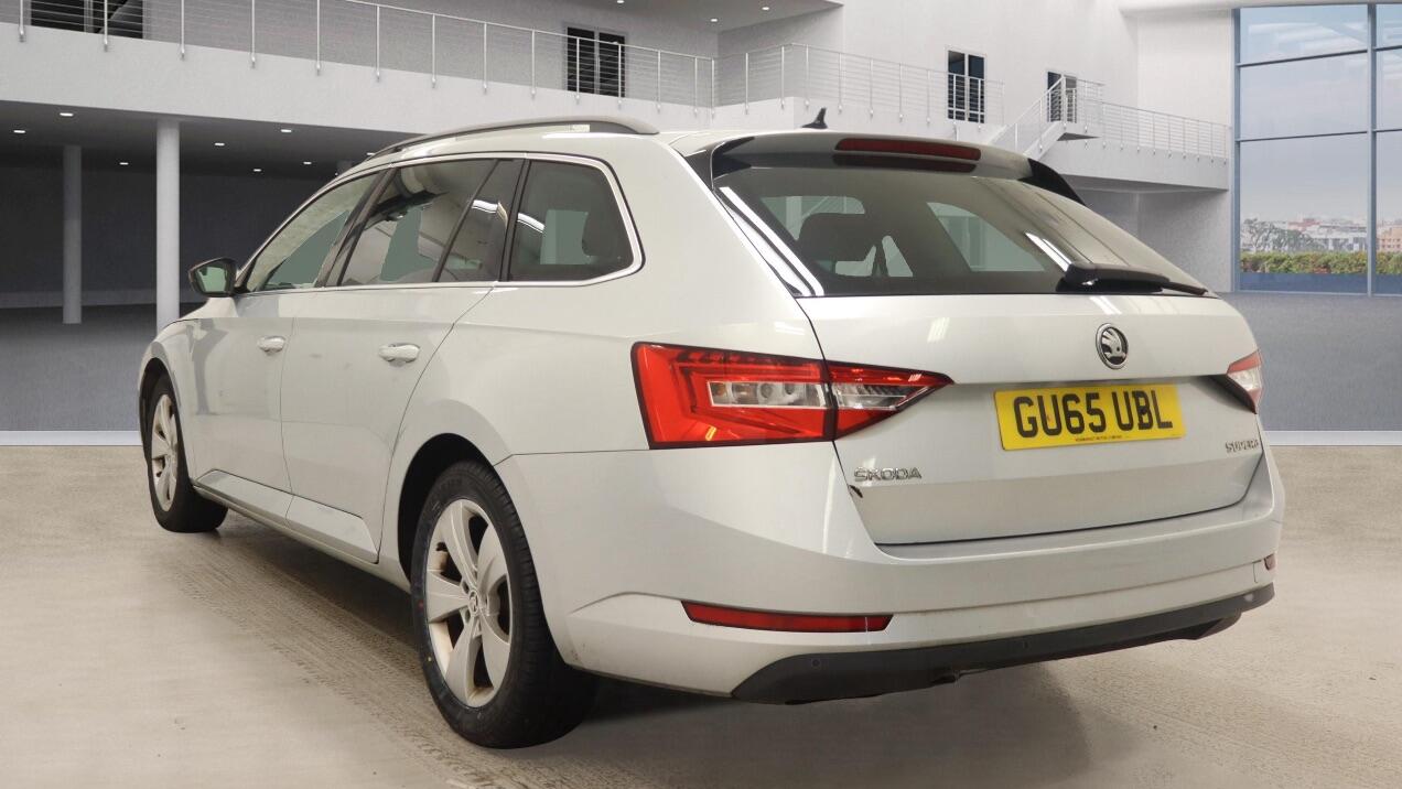 Used Skoda Superb 2016 for sale - 77278842: Photo 5