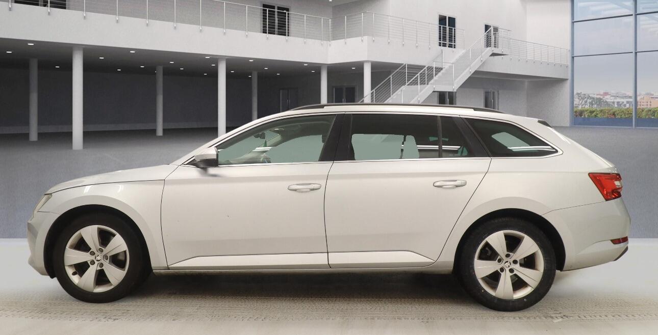 Used Skoda Superb 2016 for sale - 77278842: Photo 8