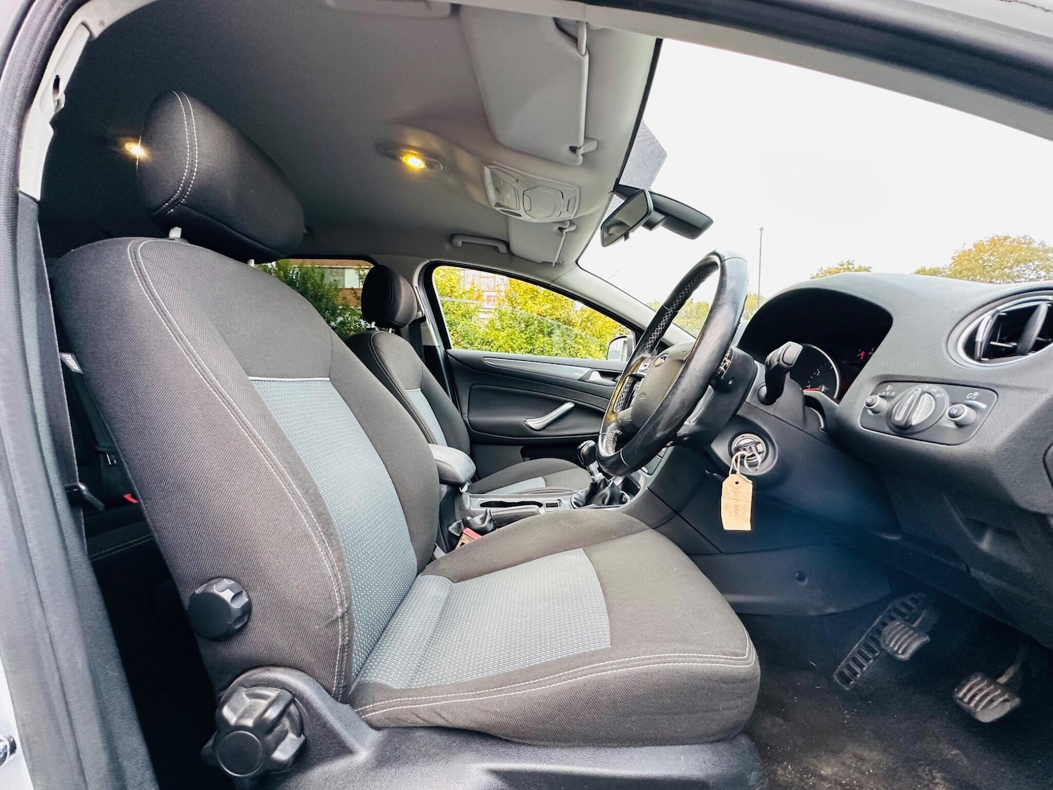 Used Ford Mondeo 2013 for sale - 76099176: Photo 23