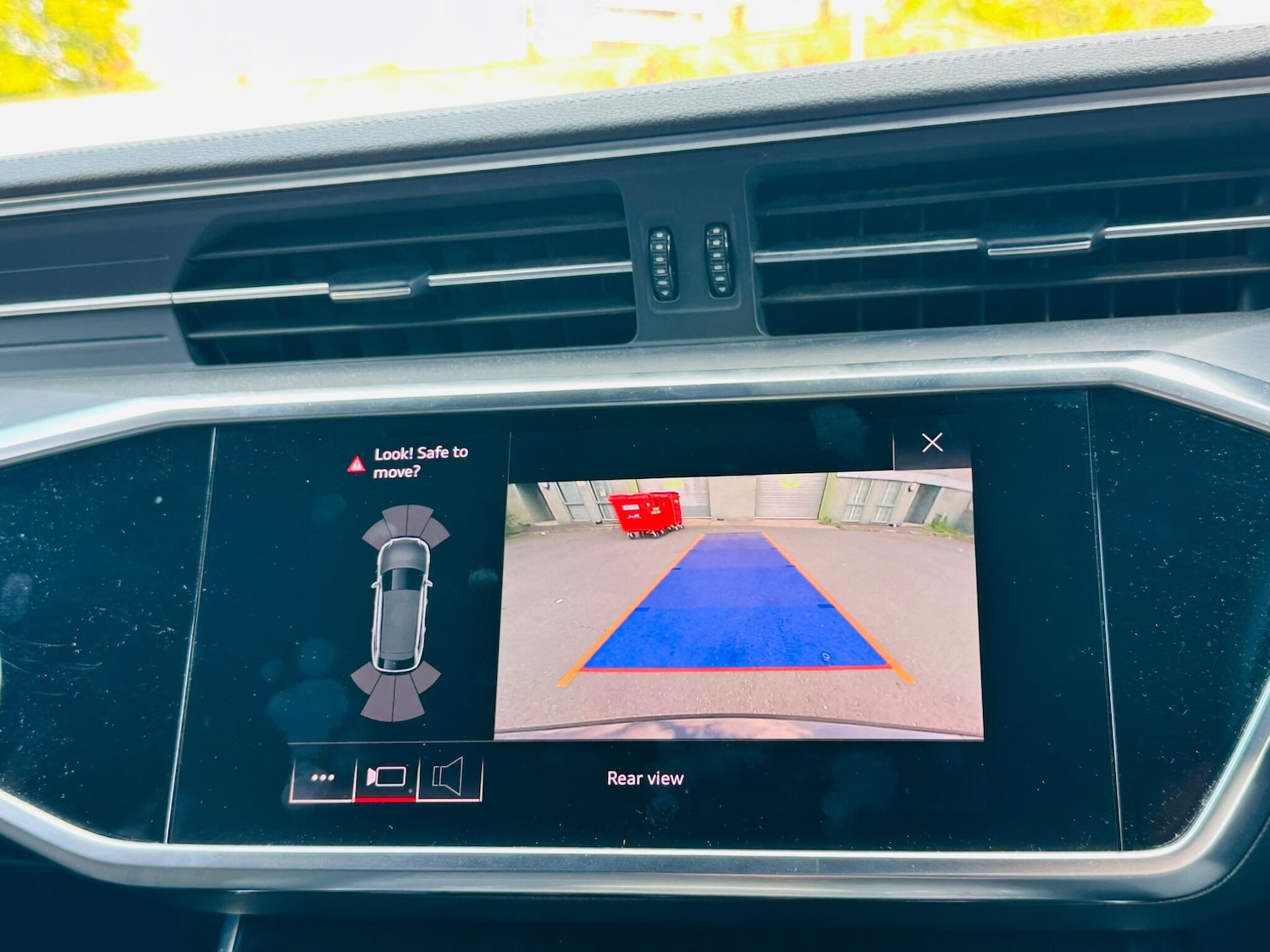 Vehicle 28