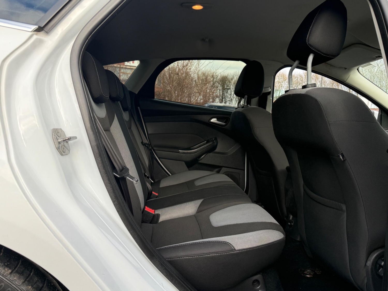 Used Ford Focus 2012 for sale - 77400534: Photo 15