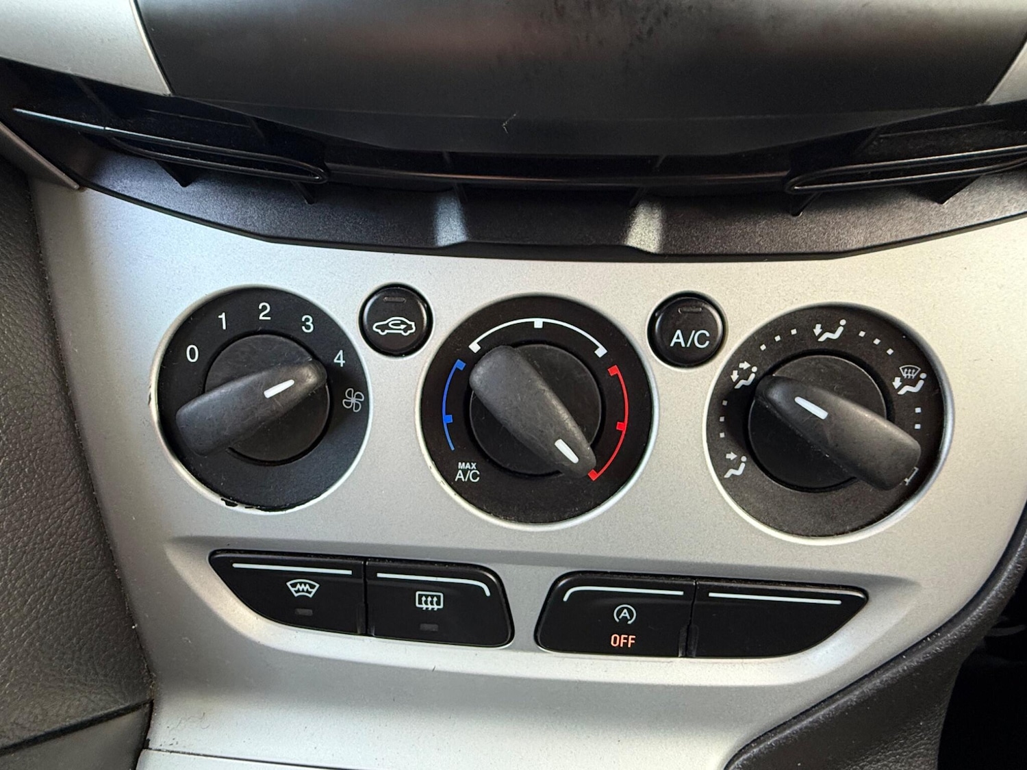 Used Ford Focus 2012 for sale - 77400534: Photo 24