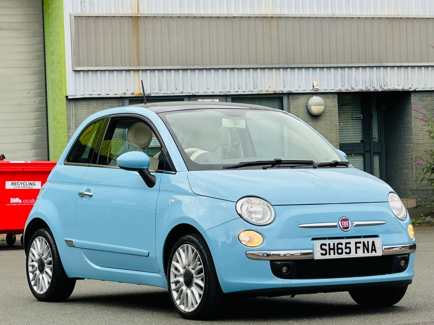 Used Fiat 500 2015 for sale - 76988590: Photo 2