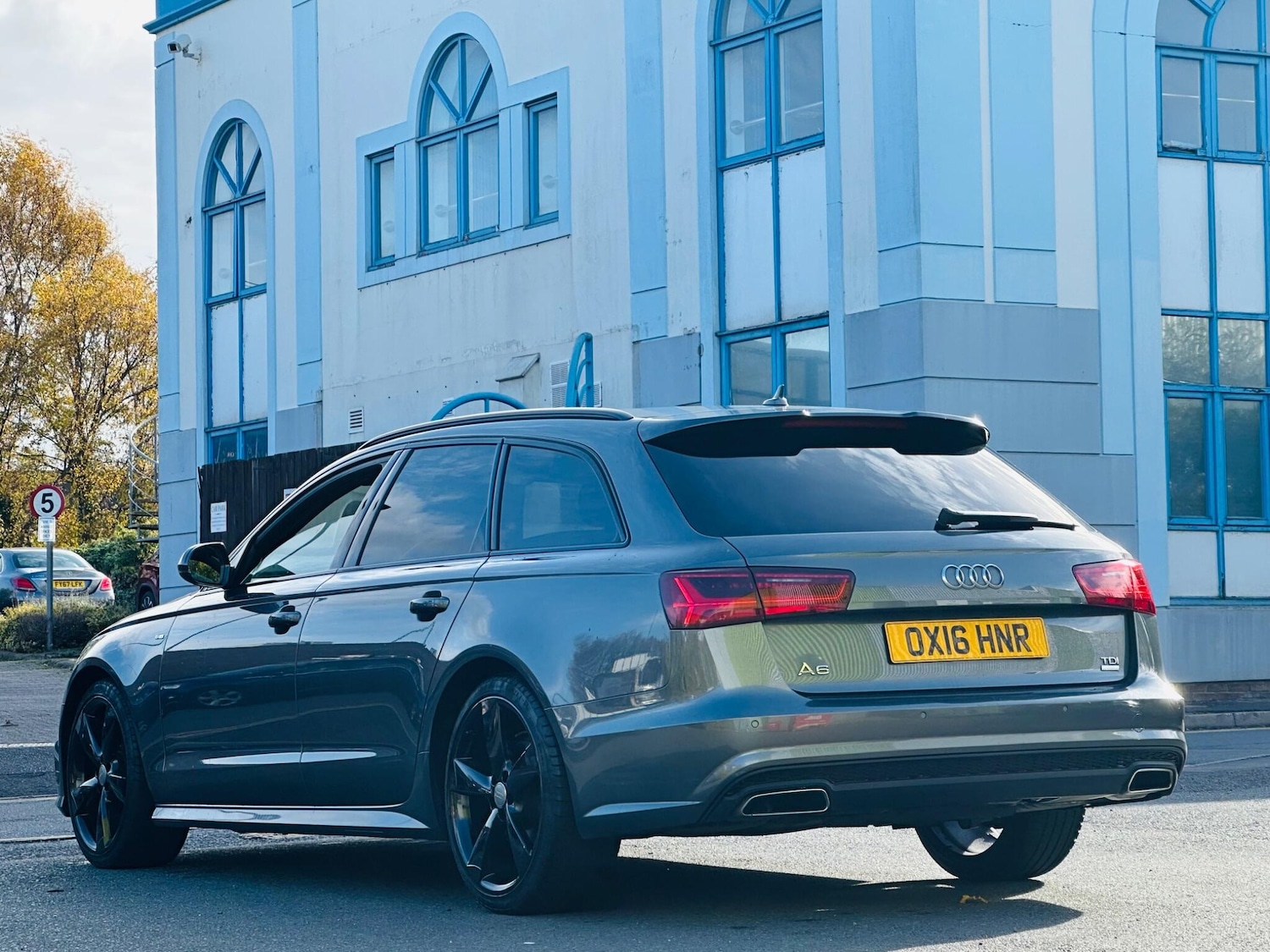 Used Audi A6 Avant 2016 for sale - 76377300: Photo 12