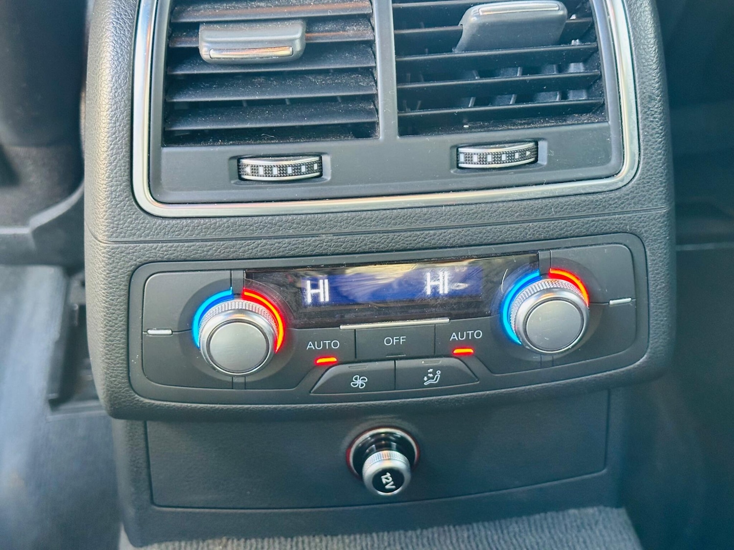 Used Audi A6 Avant 2016 for sale - 76377300: Photo 26