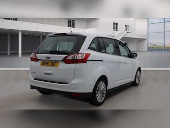 Used Ford Grand C-Max 2016 for sale - 76584499: Photo