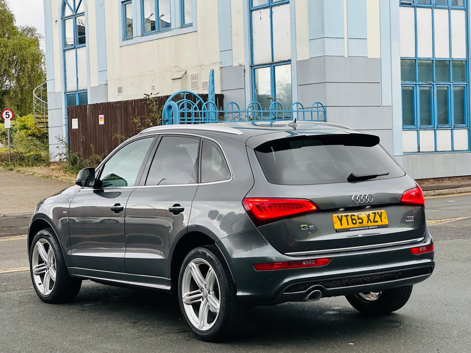 Used Audi Q5 2015 for sale - 76942542: Photo 11