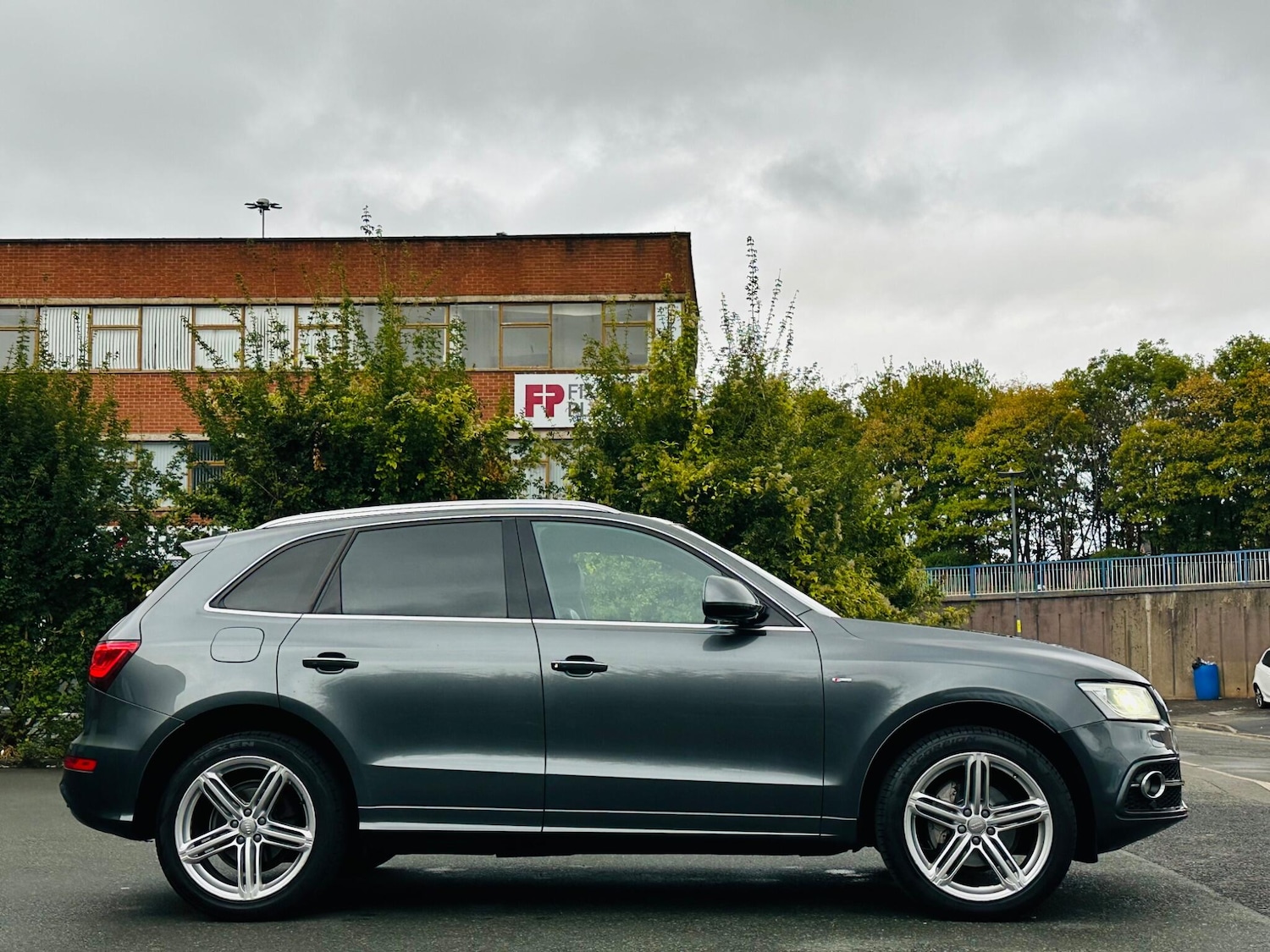 Used Audi Q5 2015 for sale - 76942542: Photo 18