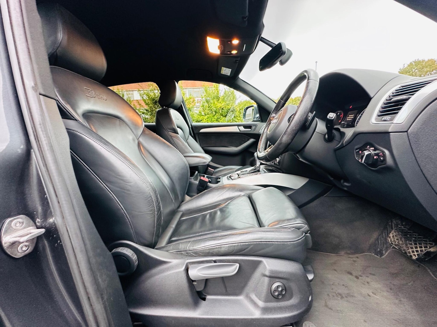 Used Audi Q5 2015 for sale - 76942542: Photo 26