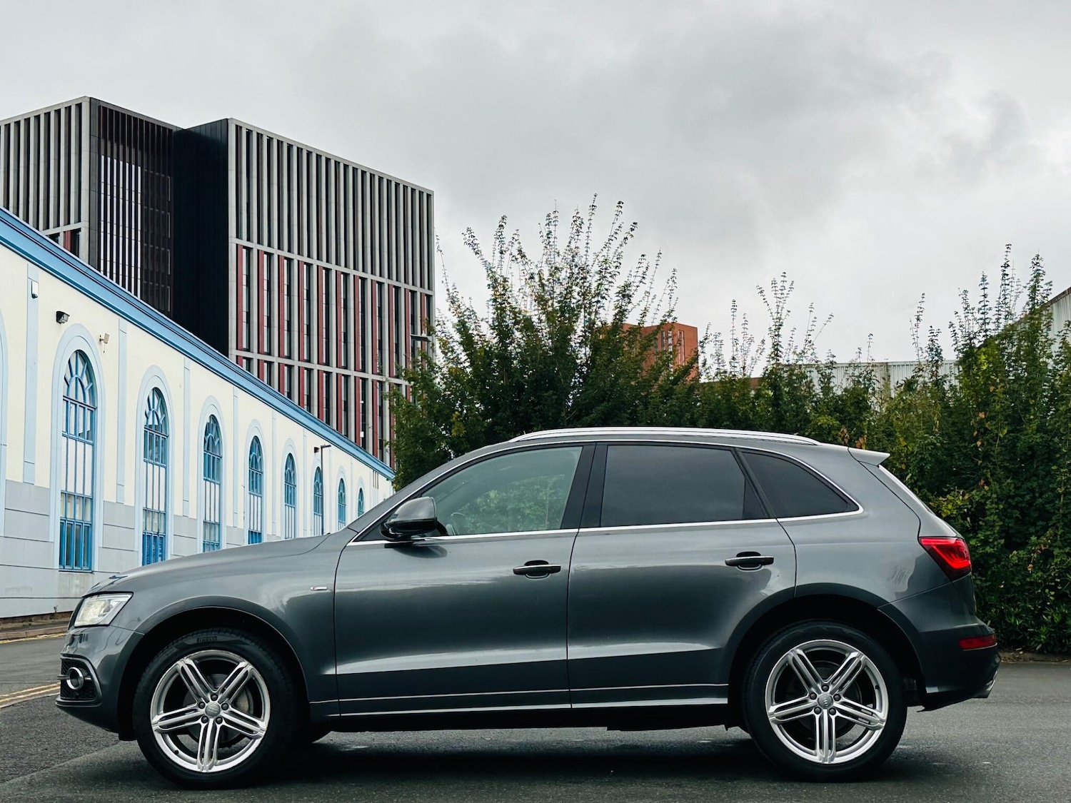 Used Audi Q5 2015 for sale - 76942542: Photo 8