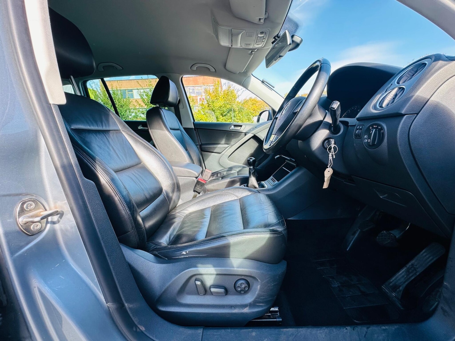 Used Volkswagen Tiguan 2009 for sale - 76446434: Photo 22