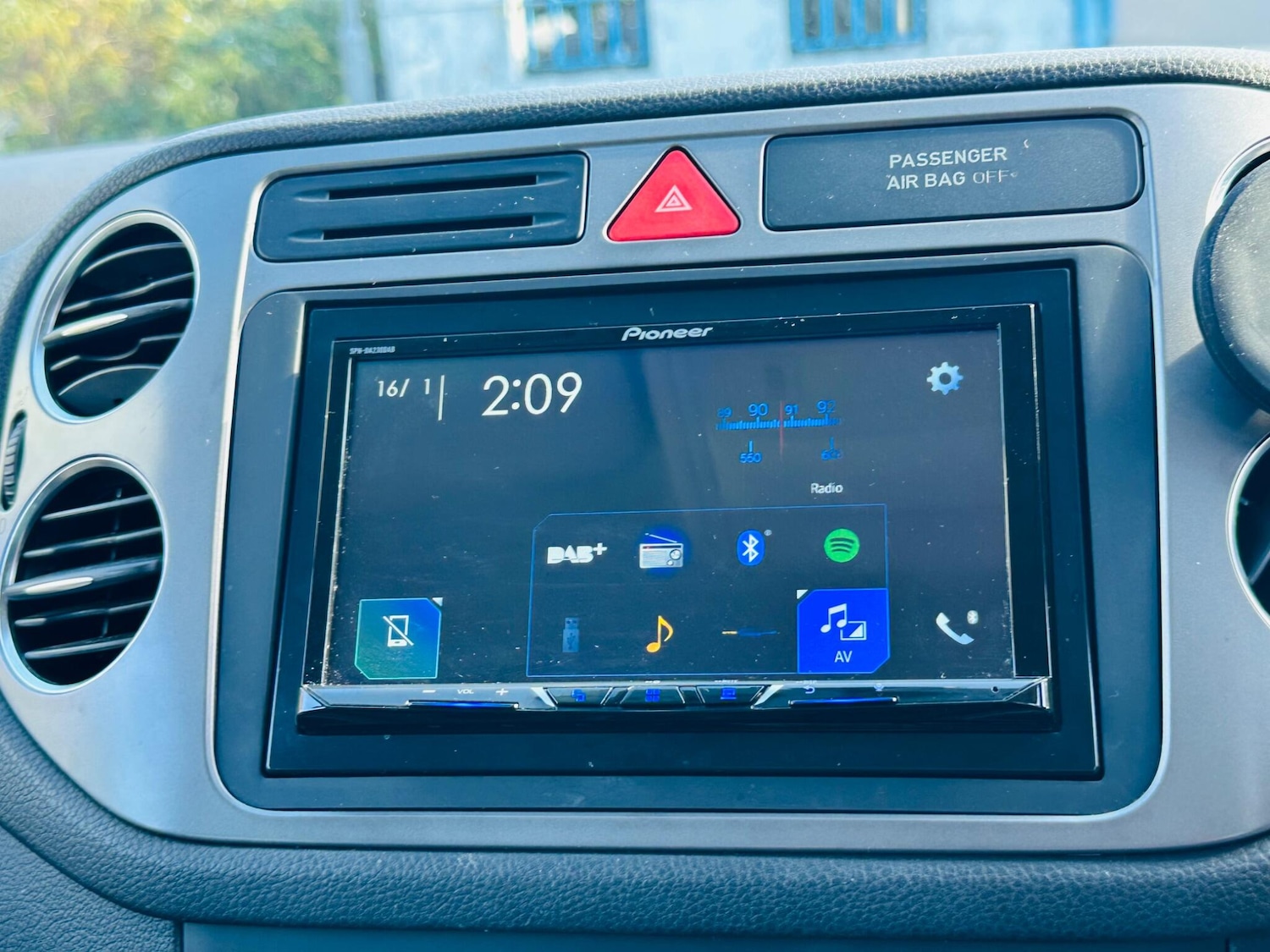 Used Volkswagen Tiguan 2009 for sale - 76446434: Photo 25