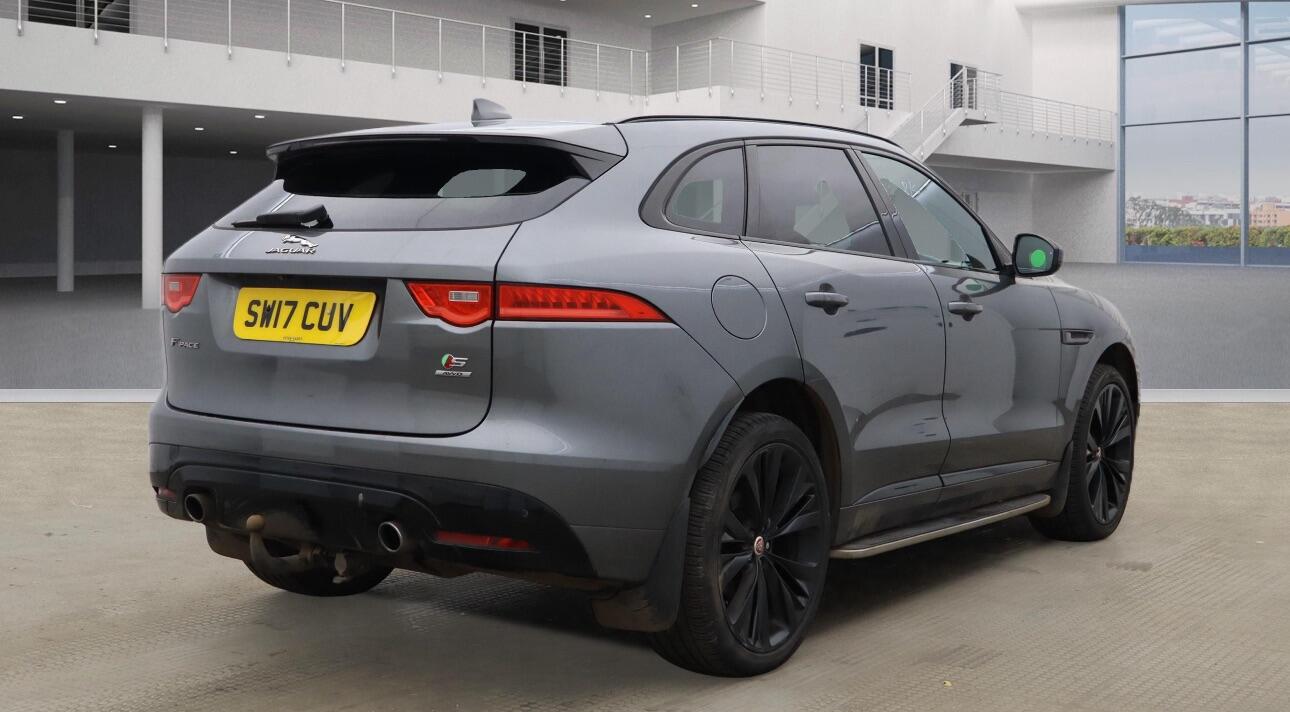 Used Jaguar F-Pace 2017 for sale - 77156508: Photo 6