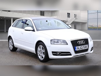 (12) - 1.2 TFSI SE Sportback Euro 5 (s/s) 5dr