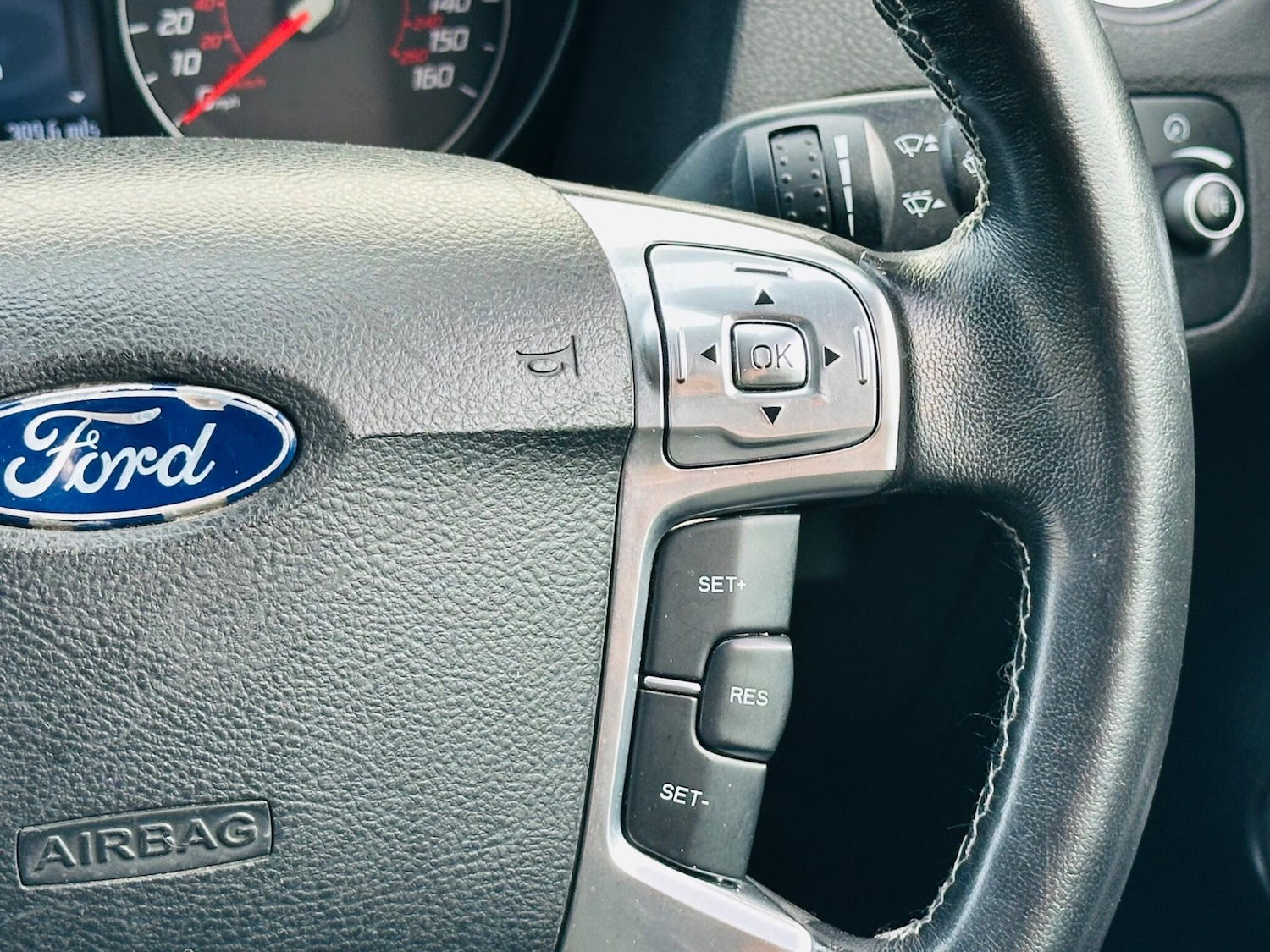 Used Ford Mondeo 2012 for sale - 76991929: Photo 22