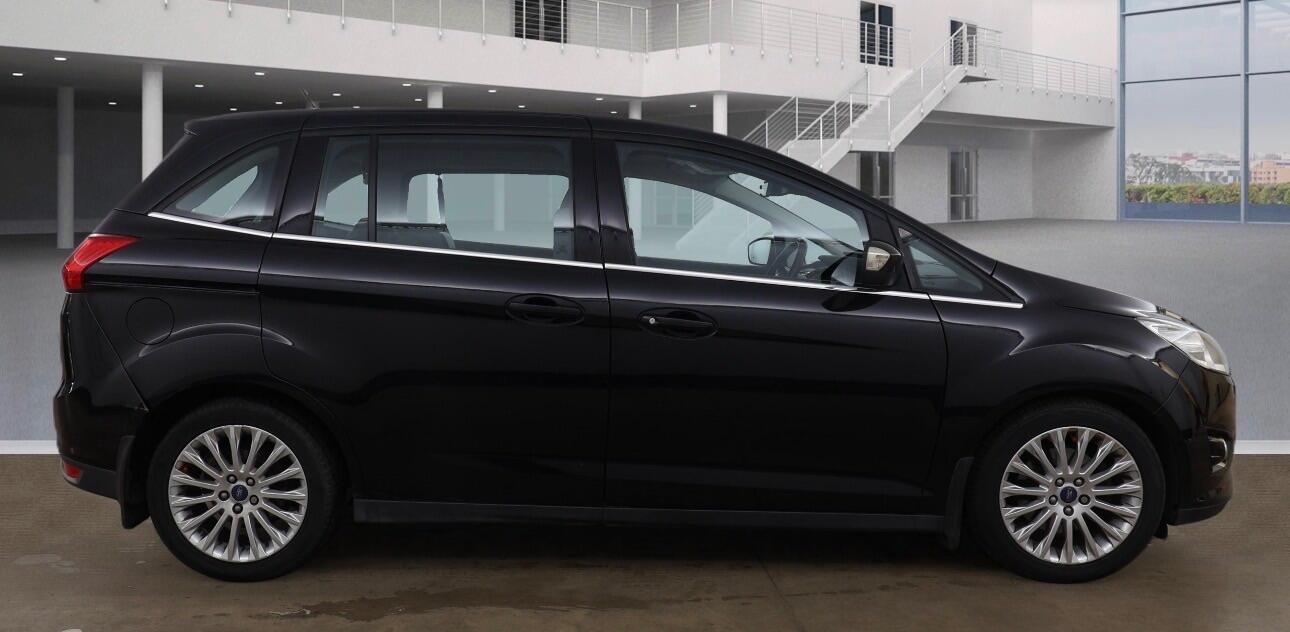 Used Ford Grand C-Max 2015 for sale - 77939658: Photo 3