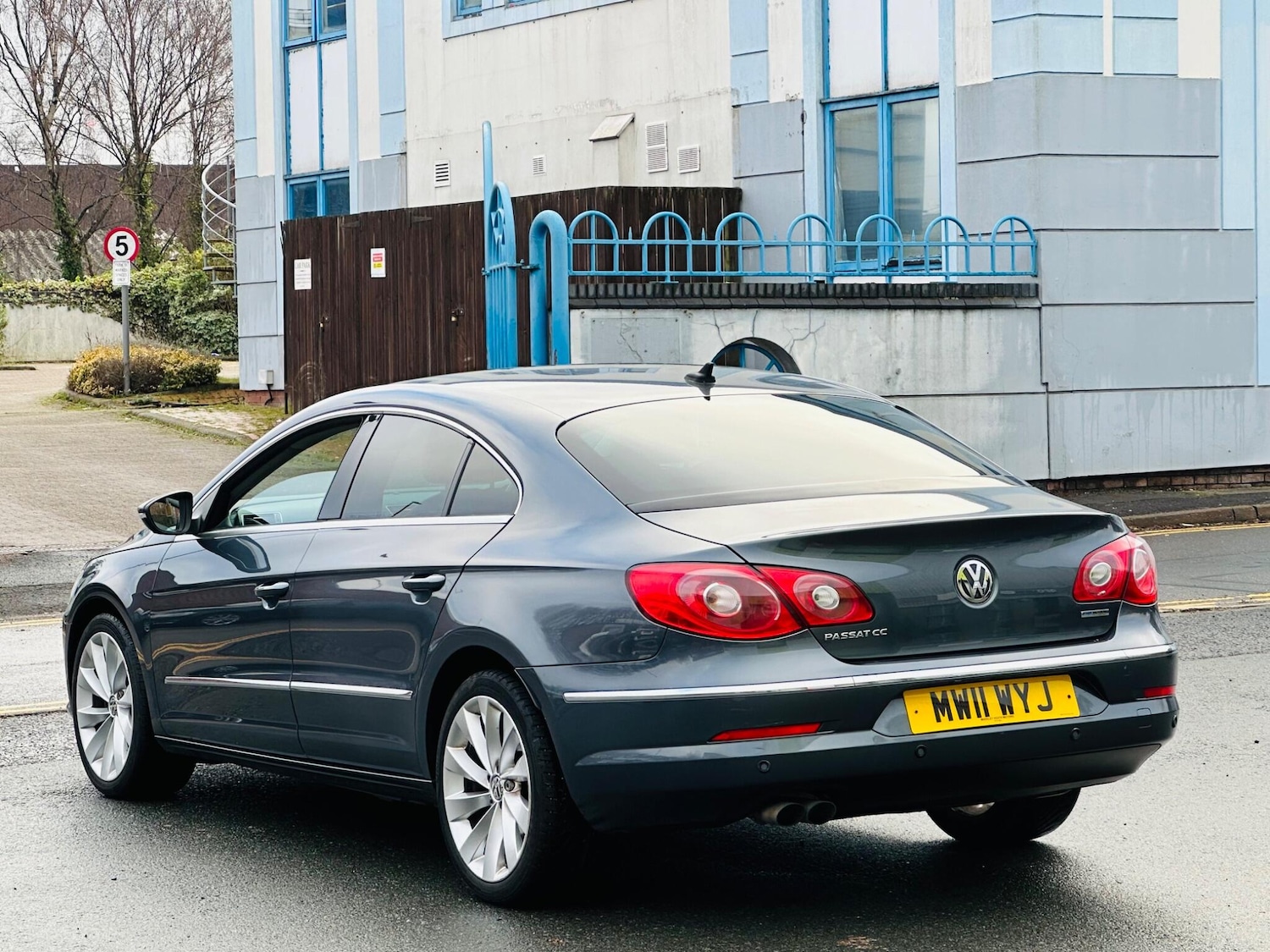 Used Volkswagen Passat 2011 for sale - 77166434: Photo 11