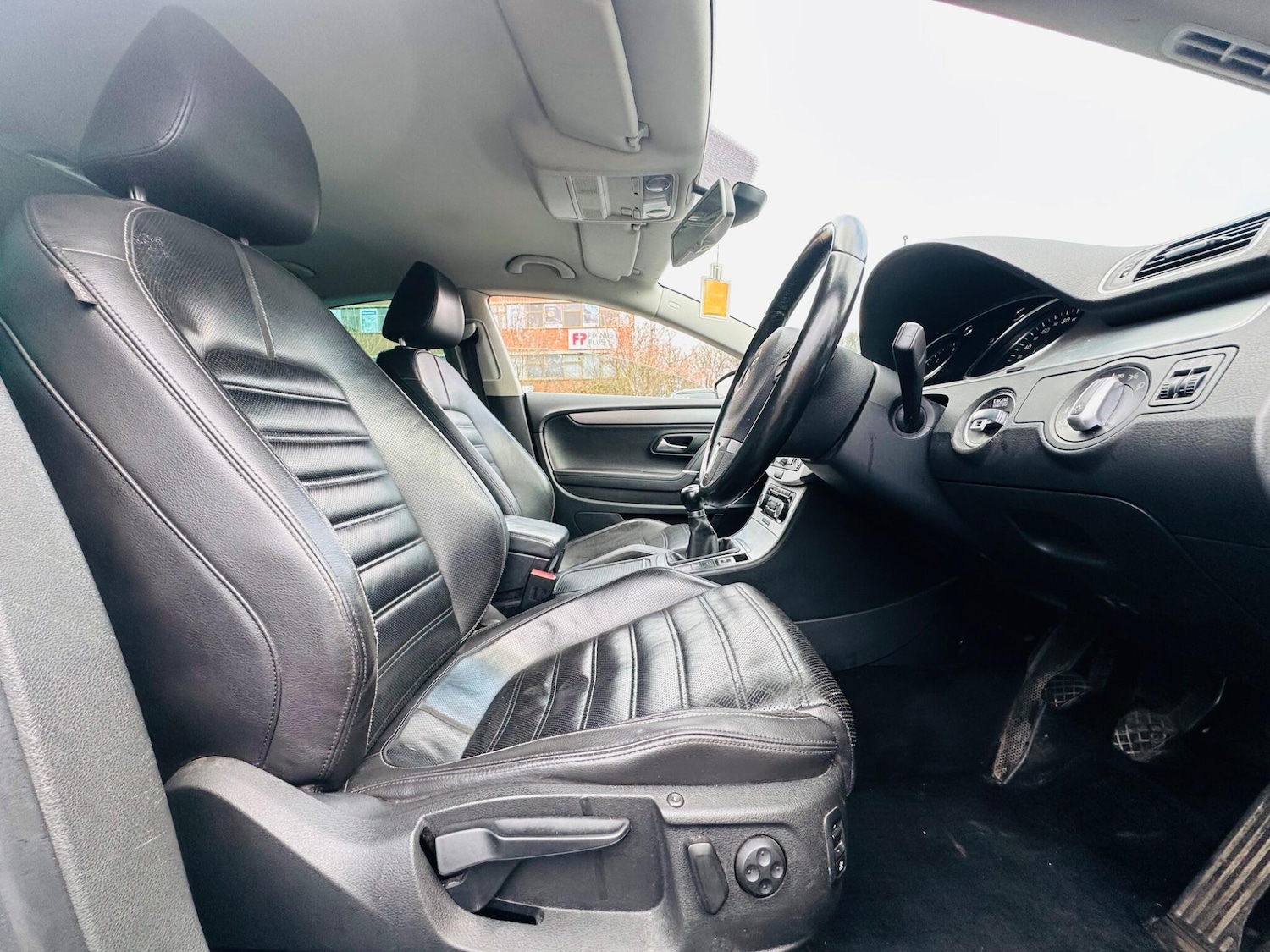 Used Volkswagen Passat 2011 for sale - 77166434: Photo 16