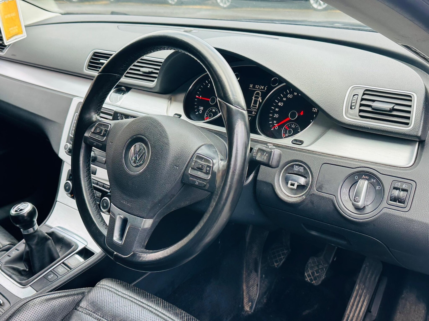 Used Volkswagen Passat 2011 for sale - 77166434: Photo 17