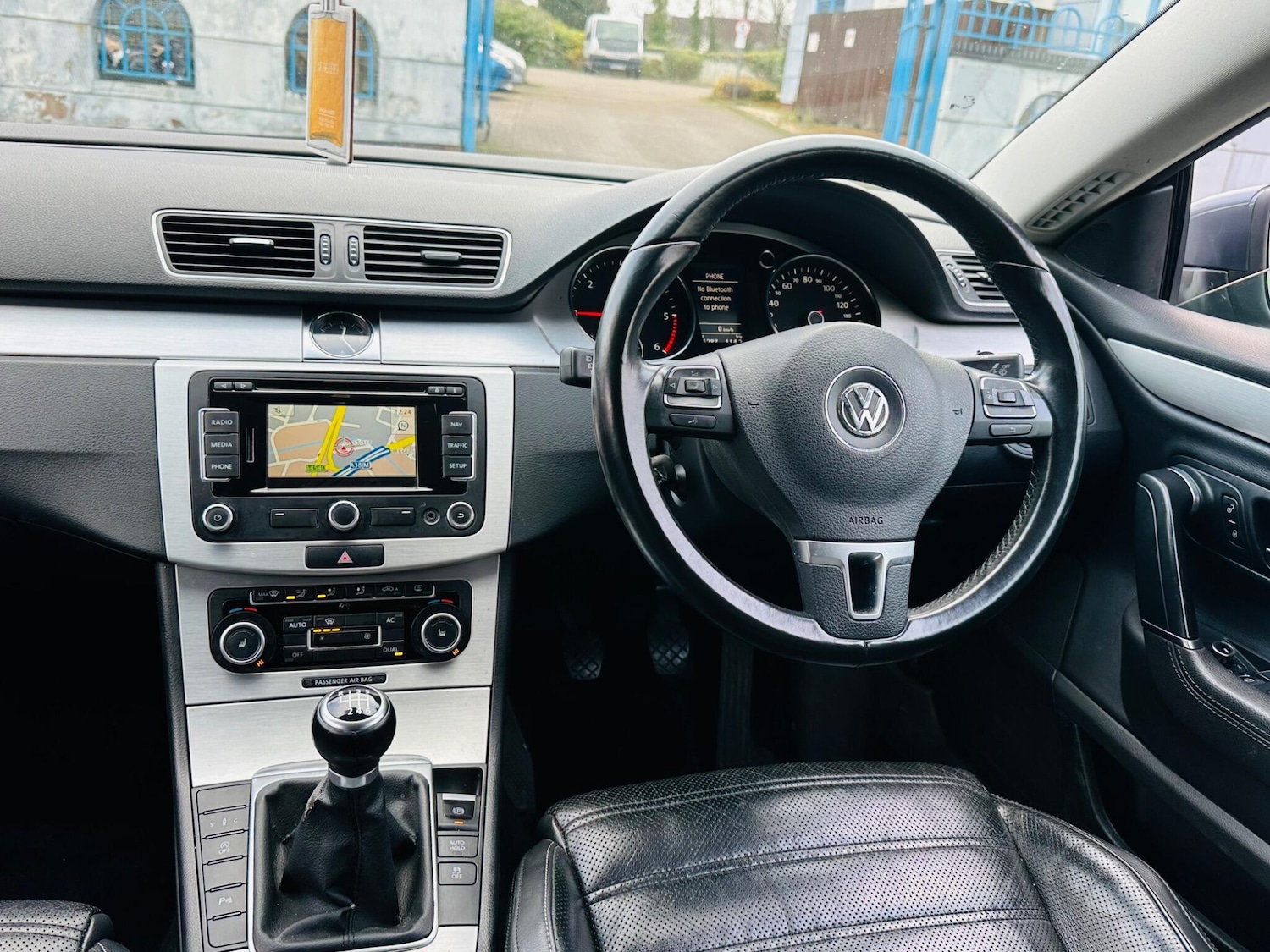 Used Volkswagen Passat 2011 for sale - 77166434: Photo 24