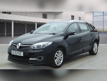 Used Renault Megane 2015 for sale - 77893059: Photo