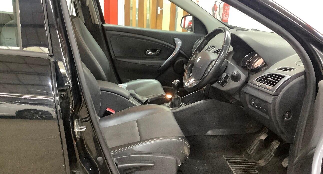 Used Renault Megane 2015 for sale - 77893059: Photo 8